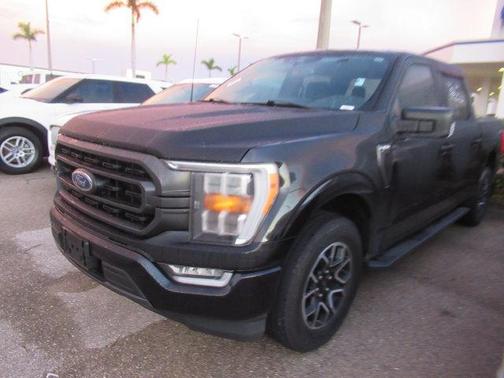 Black Metallic 2022 Ford F-150 XLT