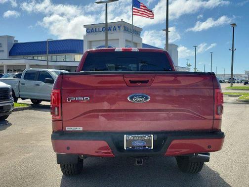 Ruby Red Metallic 2015 Ford F-150 Lariat