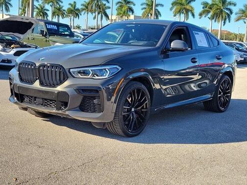 2023 BMW X6 M50i