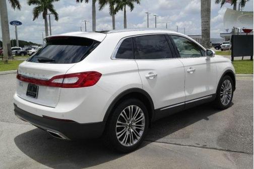 2017 Lincoln MKX Reserve