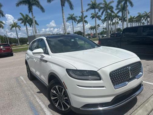 2022 Lincoln Nautilus Reserve