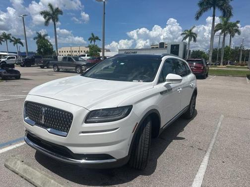 2022 Lincoln Nautilus Reserve