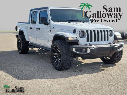Bright White Clearcoat 2022 Jeep Gladiator Overland