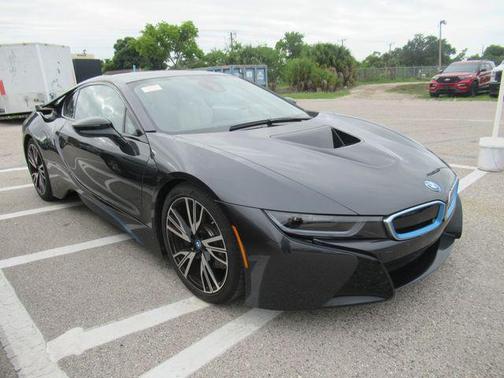 Gray Metallic 2015 BMW i8 Base