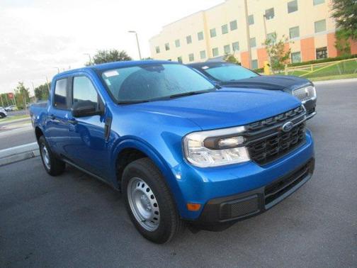 2022 Ford Maverick XL