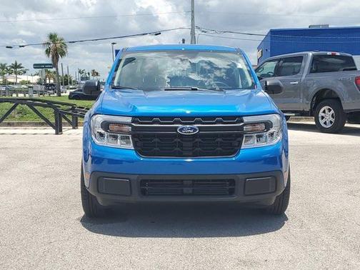 2022 Ford Maverick XL