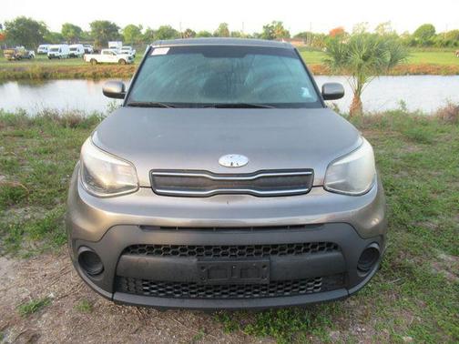 Titanium Gray 2019 Kia Soul Base
