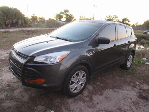 2016 Ford Escape S