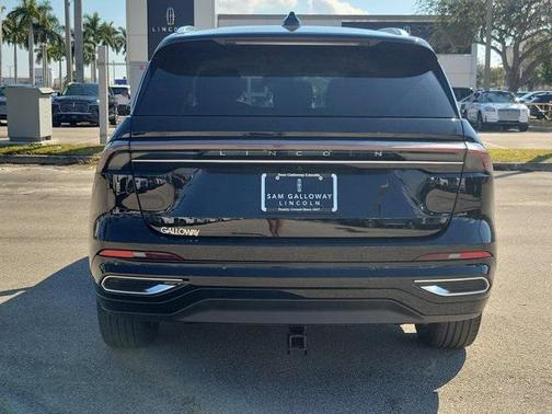 2024 Lincoln Nautilus Reserve