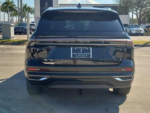 2024 Lincoln Nautilus Reserve