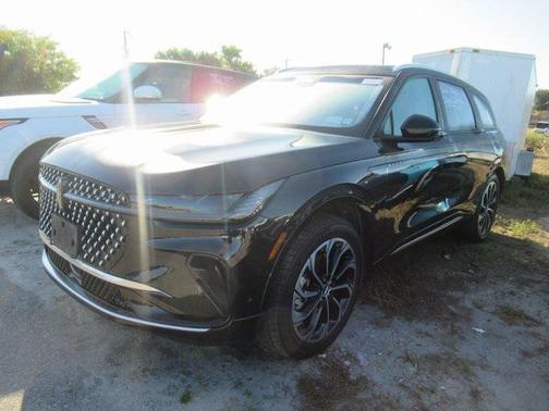 2024 Lincoln Nautilus Reserve