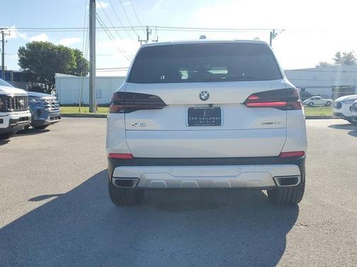 2024 BMW X5 sDrive40i