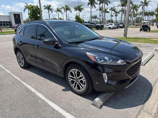 2021 Ford Escape SEL