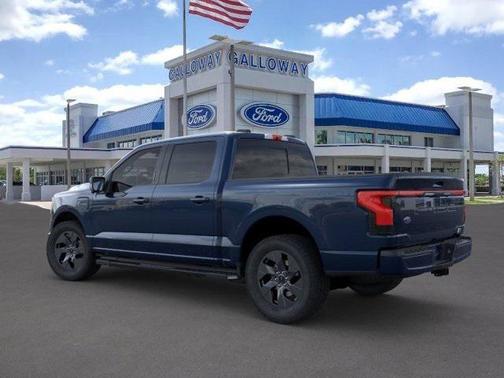 2023 Ford F-150 Lightning LARIAT