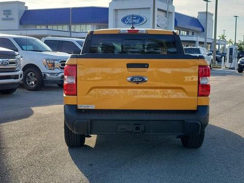 2022 Ford Maverick Lariat