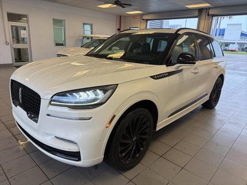 2023 Lincoln Aviator Reserve AWD