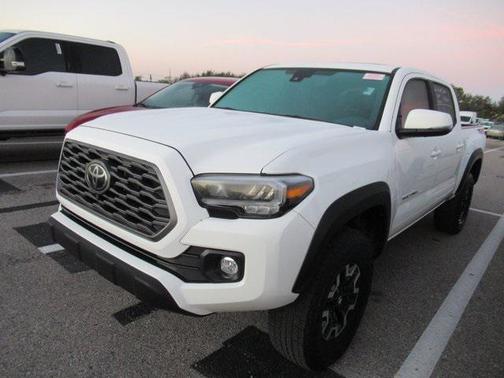 2023 Toyota Tacoma SR