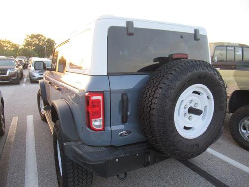 Azure Gray Metallic 2025 Ford Bronco Heritage Edition