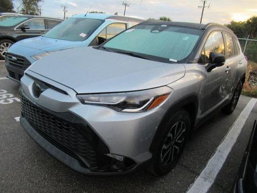 2024 Toyota Corolla Hybrid SE