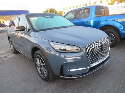 2023 Lincoln Corsair Standard