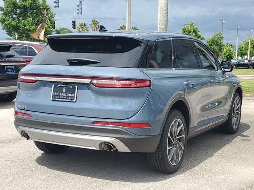 2023 Lincoln Corsair Standard