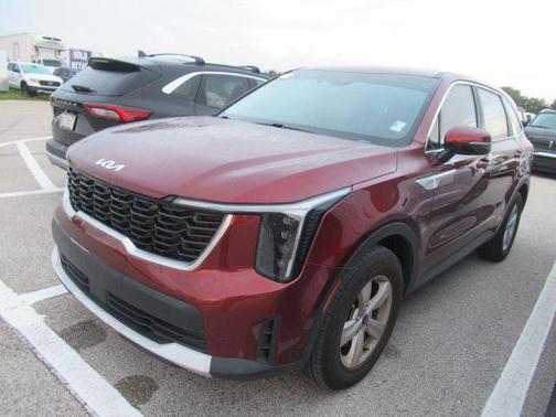 Red 2024 Kia Sorento LX