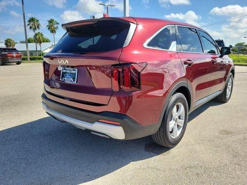 Red 2024 Kia Sorento LX