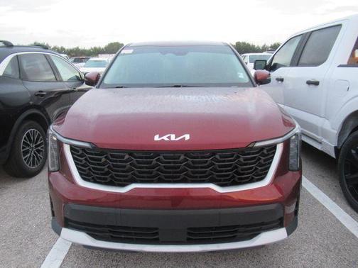 Red 2024 Kia Sorento LX