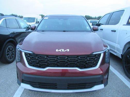 Red 2024 Kia Sorento LX