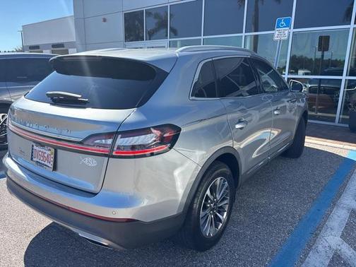 2021 Lincoln Nautilus Standard