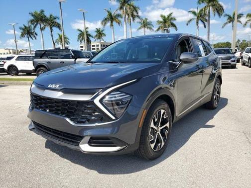 2024 Kia Sportage EX