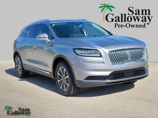 Radiance Metallic 2023 Lincoln Nautilus Standard