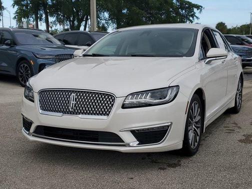 2020 Lincoln MKZ Standard