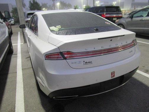 2020 Lincoln MKZ Standard