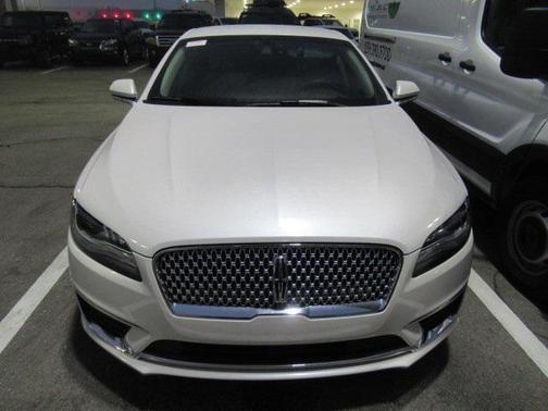 2020 Lincoln MKZ Standard
