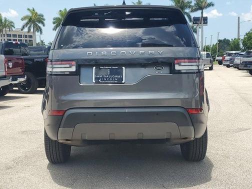 2019 Land Rover Discovery SE