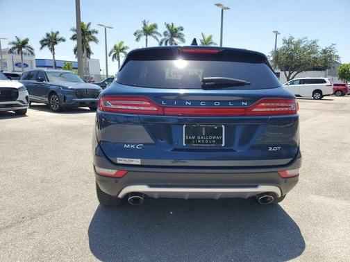 2017 Lincoln MKC Select