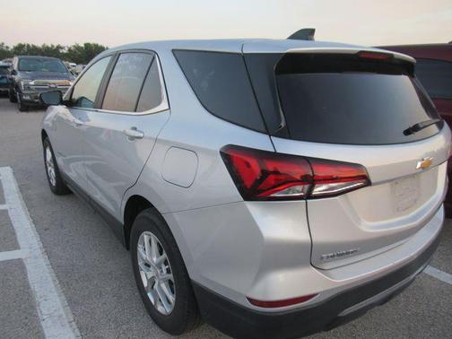 Silver Ice Metallic 2022 Chevrolet Equinox 1LT