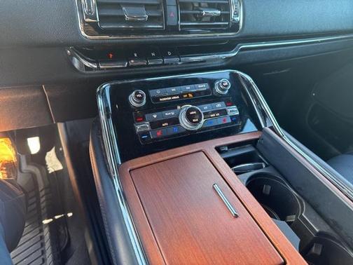 2019 Lincoln Navigator L Reserve