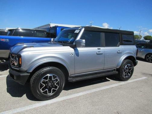 2021 Ford Bronco Outer Banks