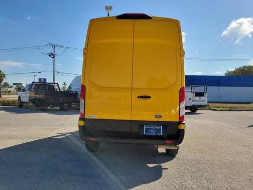 2021 Ford Transit-250 Base