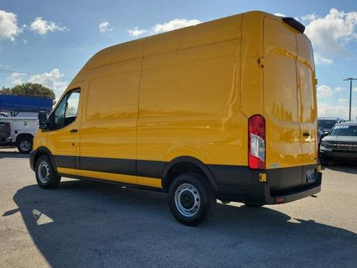 2021 Ford Transit-250 Base