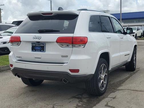 2018 Jeep Grand Cherokee Sterling Edition