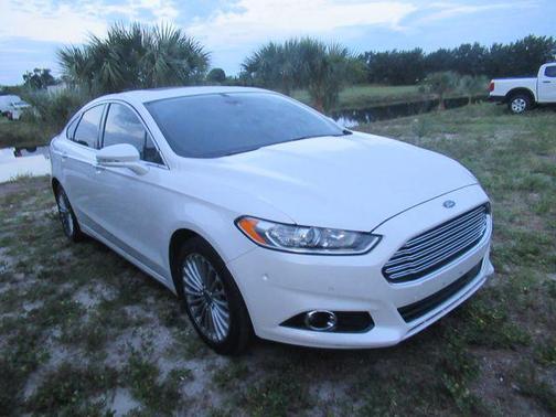 White Platinum Clearcoat Metallic 2015 Ford Fusion Titanium