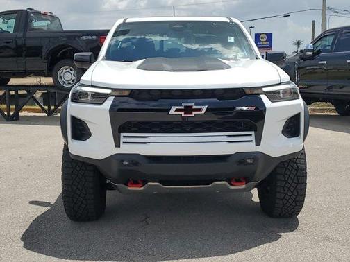 2024 Chevrolet Colorado ZR2