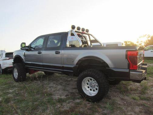 Blue Metallic 2022 Ford F-350 Lariat