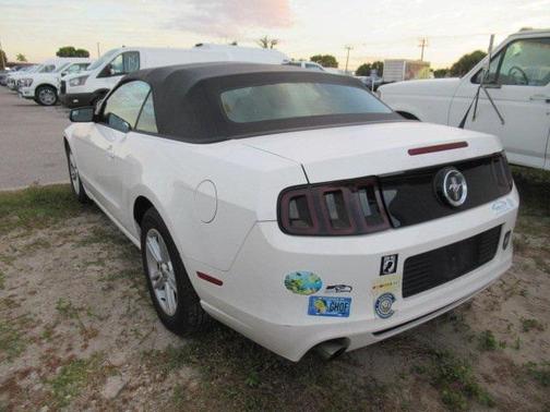 2013 Ford Mustang V6