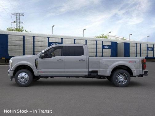 2025 Ford F-450 Platinum