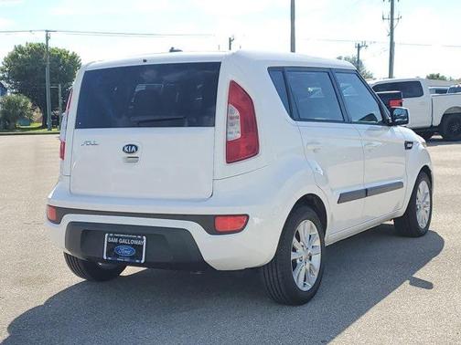 2013 Kia Soul Base
