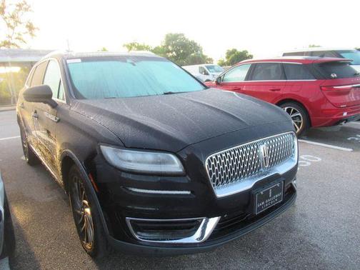 2020 Lincoln Nautilus Reserve